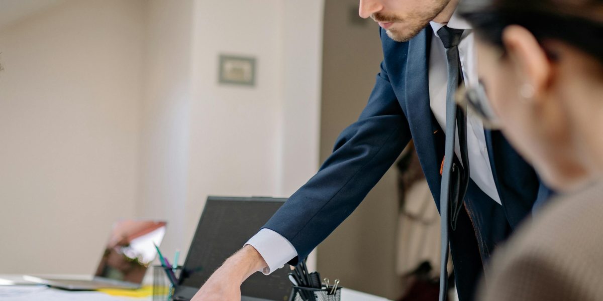 Certyfikowane umiejętności w e-commerce przekładają się na realne wyniki i wzrost konwersji.